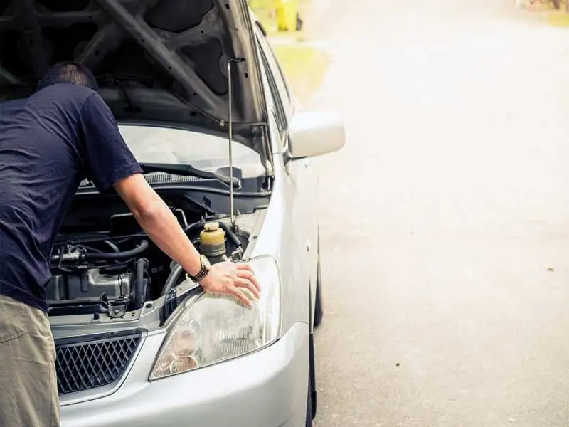 علت ضعیف شدن باتری ماشین چیست؟